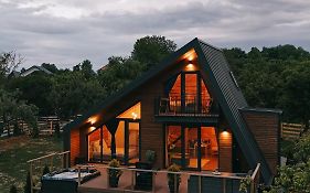 Zenit Chalet-Bran
